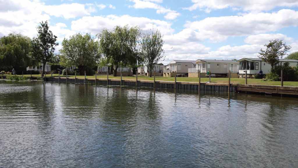 rivermead holiday home park